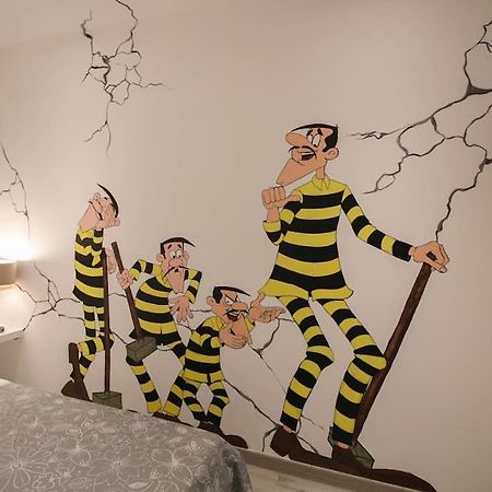 La Bd : Joli T2 Renove /Wi-Fi/Centre-Ville Angoulême Extérieur photo